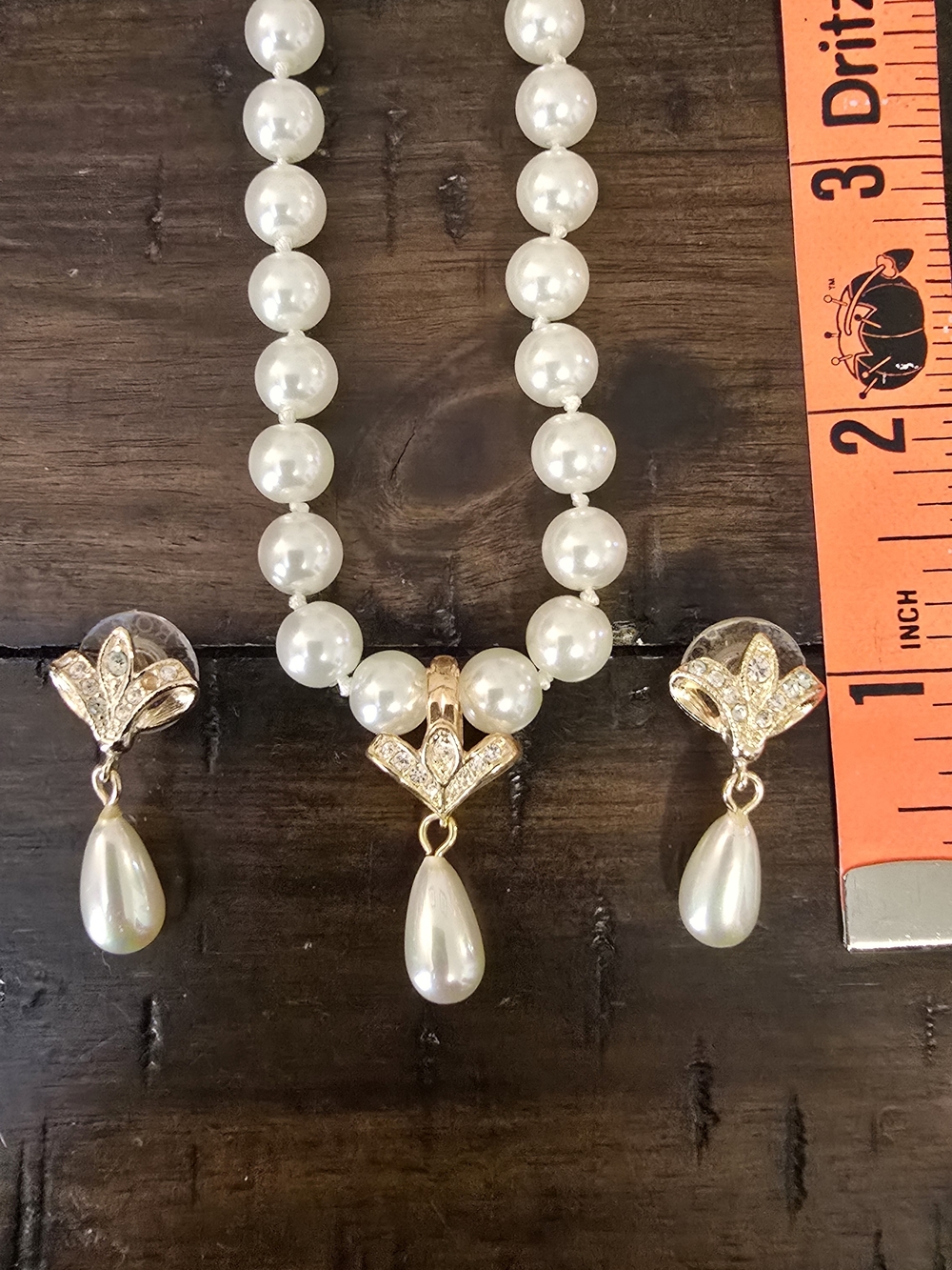 Faux Pearl Earrings & Necklace Set With Removable Pendant
